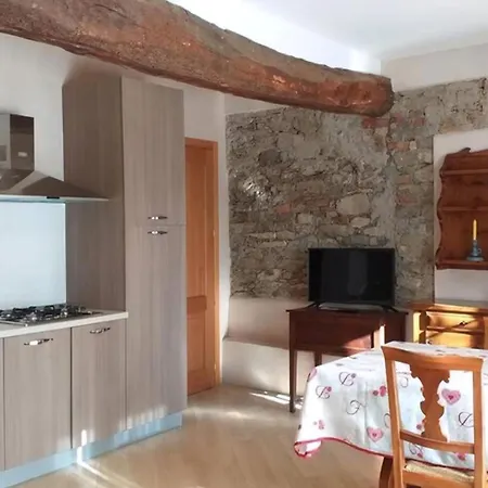 Апартаменты La Vigna Del Parroco 2 Taverne Mit Terrasse *